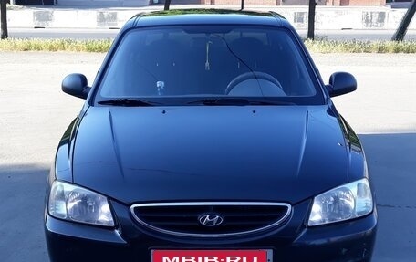Hyundai Accent II, 2011 год, 650 000 рублей, 1 фотография