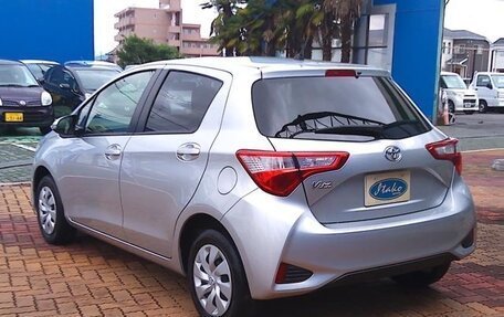 Toyota Vitz, 2019 год, 770 000 рублей, 6 фотография