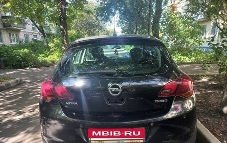 Opel Astra J, 2011 год, 789 000 рублей, 4 фотография