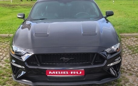 Ford Mustang VI рестайлинг, 2019 год, 3 550 000 рублей, 3 фотография