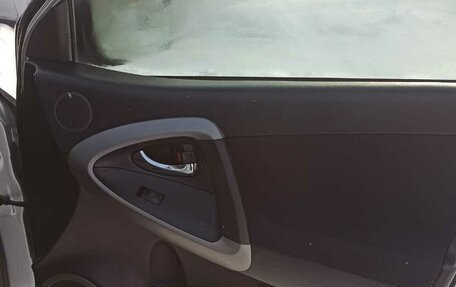 Toyota RAV4, 2008 год, 1 250 000 рублей, 38 фотография
