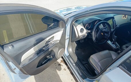 Chevrolet Cruze II, 2011 год, 770 000 рублей, 18 фотография