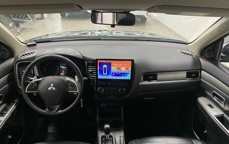 Mitsubishi Outlander III рестайлинг 3, 2013 год, 1 375 000 рублей, 20 фотография