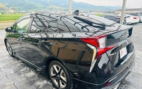 Toyota Prius IV XW50, 2022 год, 1 460 000 рублей, 6 фотография
