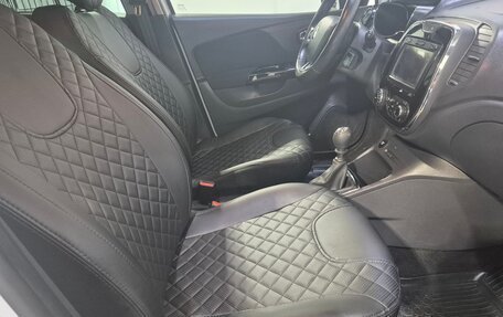 Renault Kaptur I рестайлинг, 2016 год, 1 399 000 рублей, 12 фотография