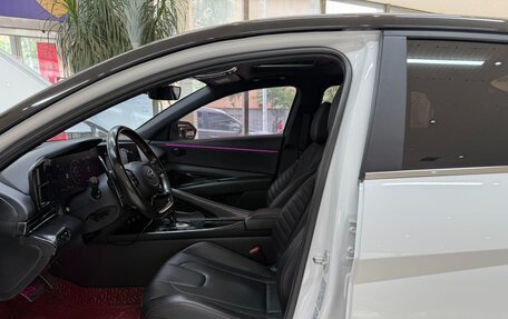 Hyundai Elantra, 2021 год, 1 808 000 рублей, 17 фотография