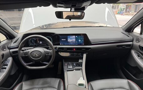 Hyundai Sonata VIII, 2022 год, 2 650 000 рублей, 10 фотография