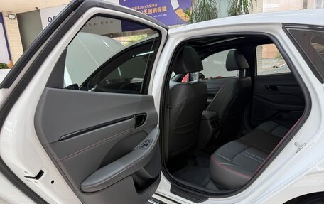 Hyundai Sonata VIII, 2022 год, 2 650 000 рублей, 19 фотография