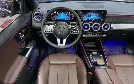 Mercedes-Benz GLB, 2022 год, 3 120 000 рублей, 10 фотография