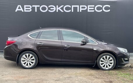 Opel Astra J, 2013 год, 710 000 рублей, 4 фотография