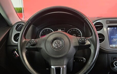 Volkswagen Tiguan I, 2011 год, 635 000 рублей, 11 фотография