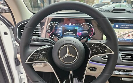 Mercedes-Benz GLE, 2024 год, 10 320 000 рублей, 11 фотография