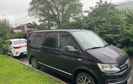 Volkswagen Caravelle T6 рестайлинг, 2019 год, 4 000 000 рублей, 2 фотография