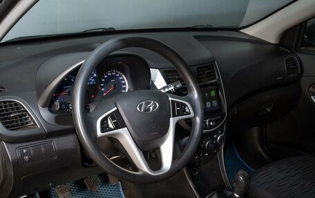 Hyundai Solaris II рестайлинг, 2014 год, 750 000 рублей, 5 фотография