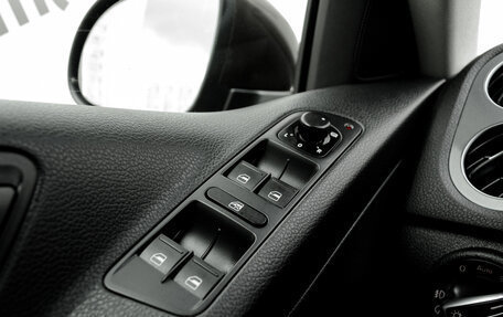 Volkswagen Tiguan I, 2015 год, 1 599 000 рублей, 22 фотография