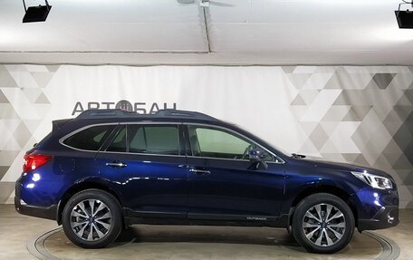 Subaru Outback IV рестайлинг, 2017 год, 1 949 000 рублей, 6 фотография