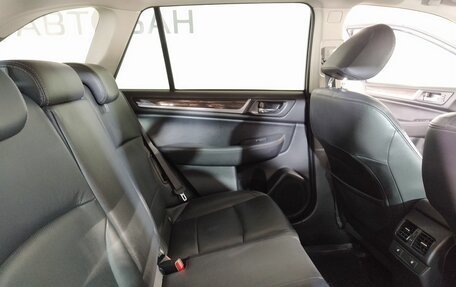 Subaru Outback IV рестайлинг, 2017 год, 1 949 000 рублей, 21 фотография