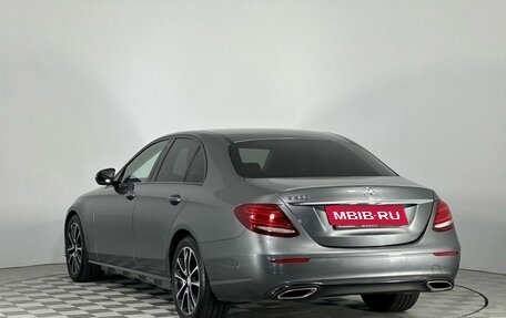 Mercedes-Benz E-Класс, 2016 год, 2 920 000 рублей, 11 фотография
