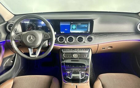 Mercedes-Benz E-Класс, 2016 год, 2 920 000 рублей, 22 фотография