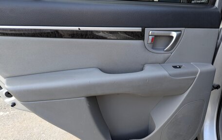 Hyundai Santa Fe III рестайлинг, 2007 год, 970 000 рублей, 12 фотография