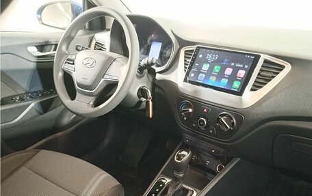 Hyundai Solaris II рестайлинг, 2022 год, 1 687 000 рублей, 11 фотография