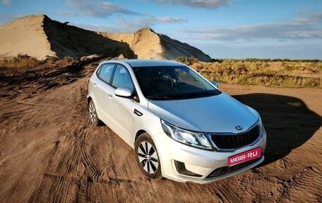 KIA Rio III рестайлинг, 2015 год, 999 000 рублей, 1 фотография