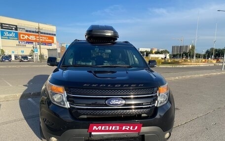 Ford Explorer VI, 2014 год, 2 150 000 рублей, 5 фотография