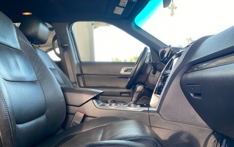 Ford Explorer VI, 2014 год, 2 150 000 рублей, 14 фотография