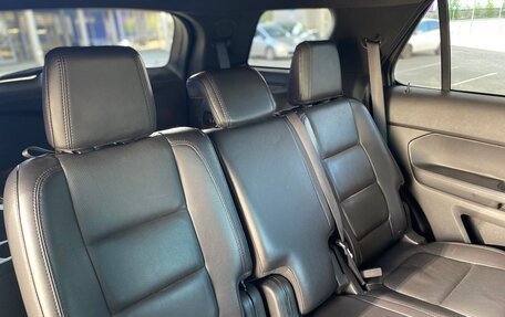 Ford Explorer VI, 2014 год, 2 150 000 рублей, 16 фотография