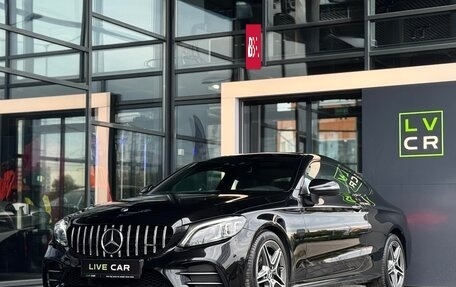 Mercedes-Benz C-Класс AMG, 2018 год, 4 299 000 рублей, 2 фотография