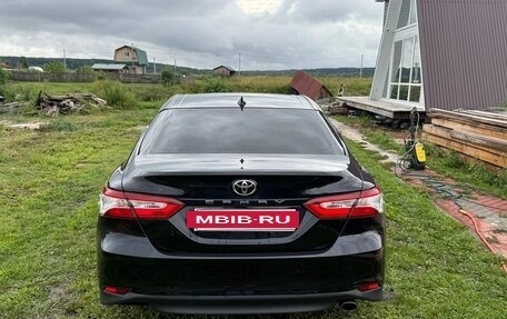 Toyota Camry, 2019 год, 2 950 000 рублей, 5 фотография