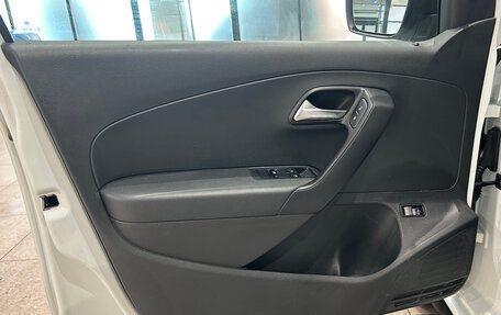 Volkswagen Polo VI (EU Market), 2017 год, 899 000 рублей, 14 фотография