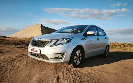 KIA Rio III рестайлинг, 2015 год, 999 000 рублей, 12 фотография