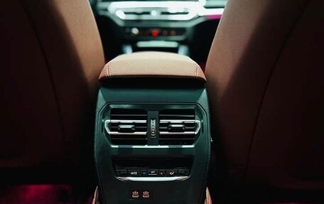 BMW i3 I01 рестайлинг, 2022 год, 2 800 000 рублей, 13 фотография