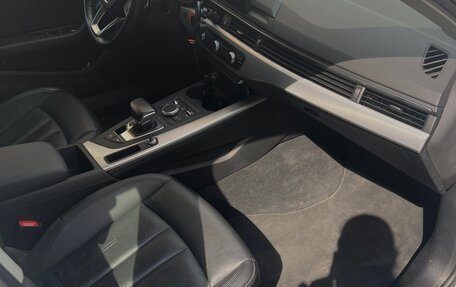 Audi A4, 2016 год, 2 500 000 рублей, 10 фотография