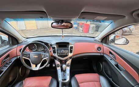 Chevrolet Cruze II, 2012 год, 550 000 рублей, 6 фотография