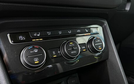 Volkswagen Tiguan II, 2019 год, 2 899 000 рублей, 15 фотография