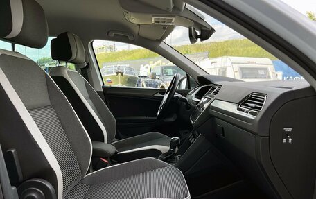 Volkswagen Tiguan II, 2019 год, 2 899 000 рублей, 11 фотография