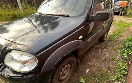 Chevrolet Niva I рестайлинг, 2010 год, 260 000 рублей, 5 фотография
