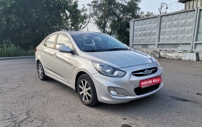 Hyundai Solaris II рестайлинг, 2012 год, 680 000 рублей, 1 фотография