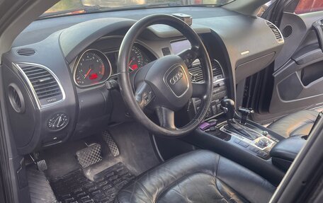Audi Q7, 2006 год, 780 000 рублей, 16 фотография