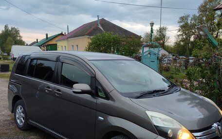 Toyota ISis I, 2013 год, 1 390 000 рублей, 6 фотография