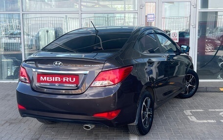 Hyundai Solaris II рестайлинг, 2015 год, 979 000 рублей, 2 фотография