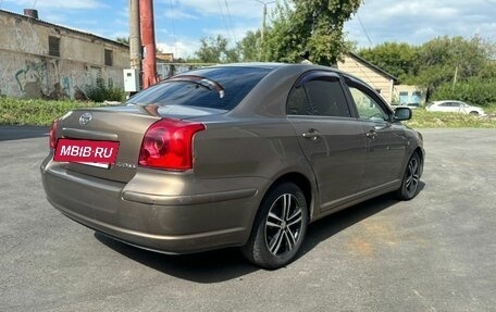 Toyota Avensis III рестайлинг, 2005 год, 550 000 рублей, 5 фотография