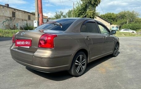 Toyota Avensis III рестайлинг, 2005 год, 550 000 рублей, 8 фотография
