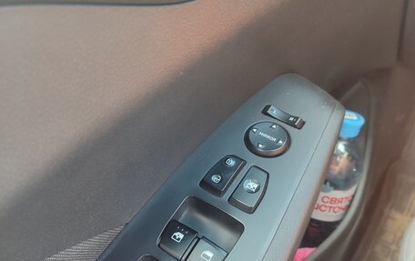 Hyundai Solaris II рестайлинг, 2019 год, 1 100 000 рублей, 3 фотография