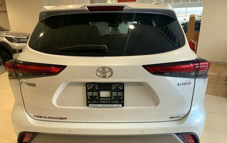 Toyota Highlander, 2024 год, 5 699 000 рублей, 7 фотография
