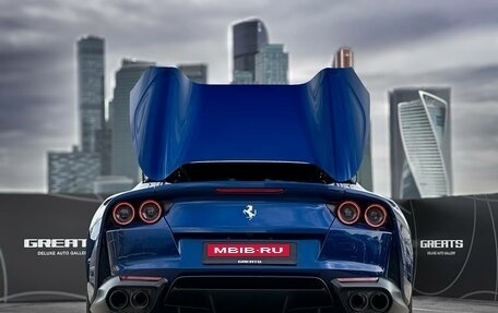 Ferrari 812, 2021 год, 52 000 000 рублей, 9 фотография