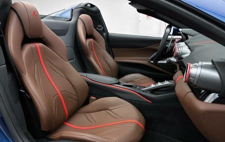 Ferrari 812, 2021 год, 52 000 000 рублей, 20 фотография