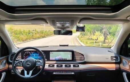 Mercedes-Benz GLE, 2022 год, 6 900 000 рублей, 9 фотография